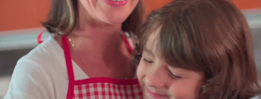 cadence mae criativa cortada